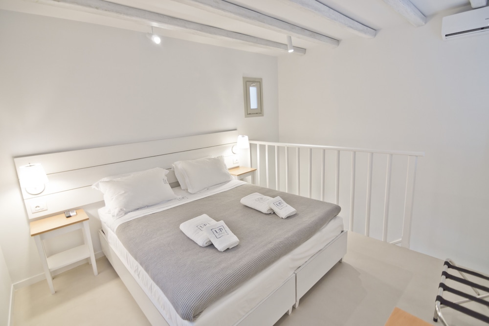 lindos comfy suites