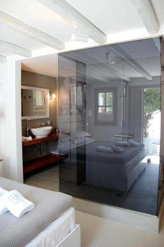 lindos comfy suites