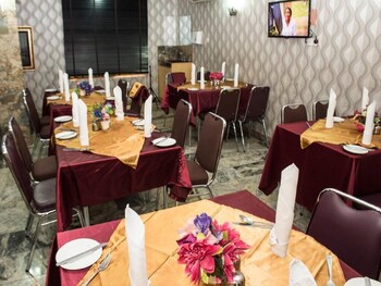Haitel Guest Inn,,3.5 star