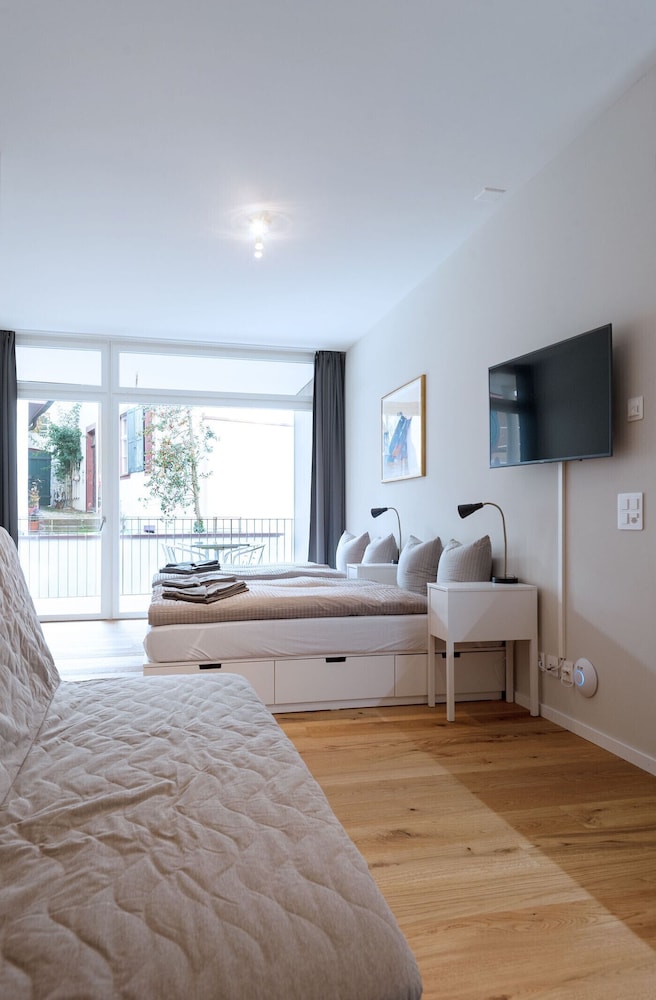 bs hodler i marktplatz hitrental apartment