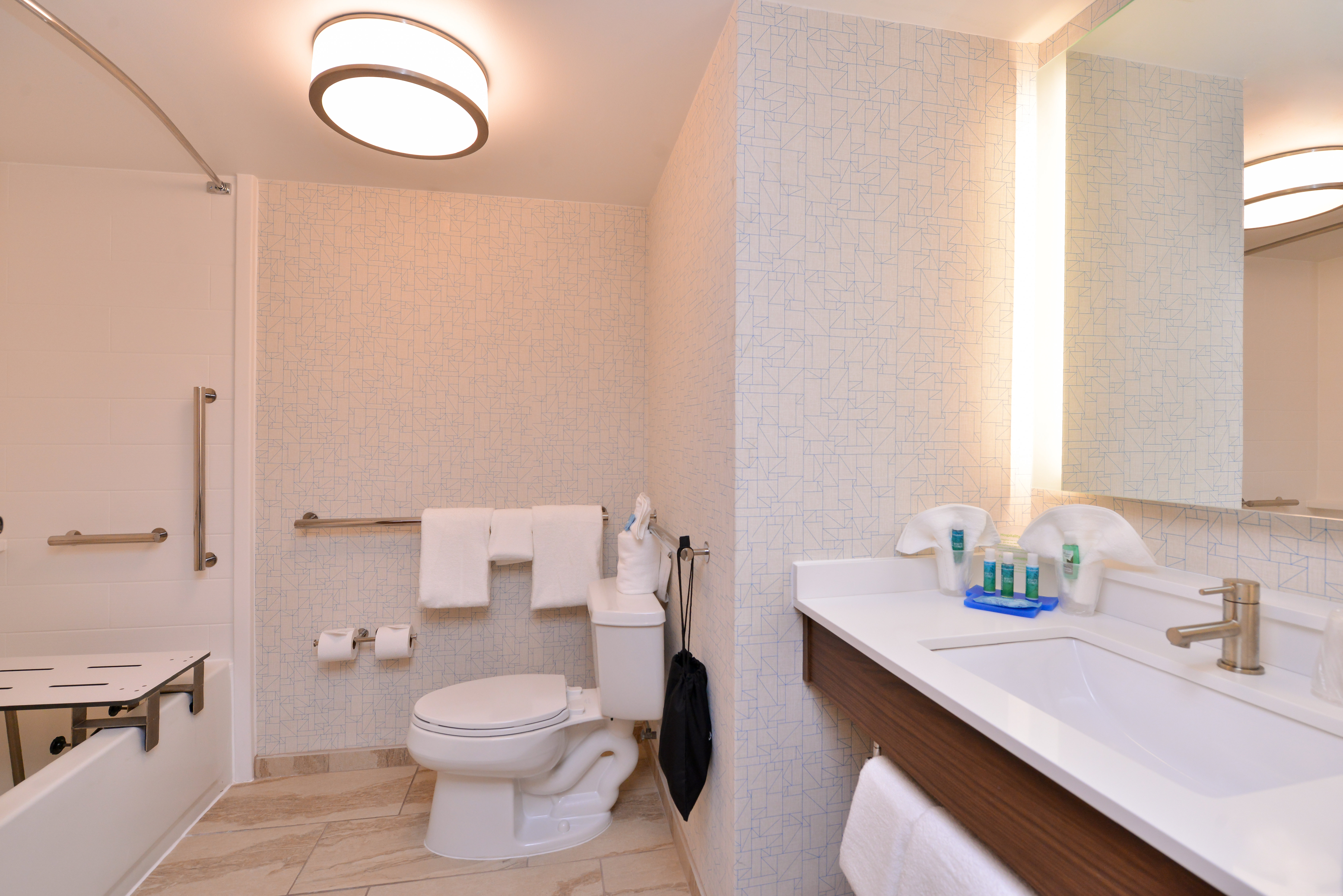 holiday inn express indianapolis dtown conv center