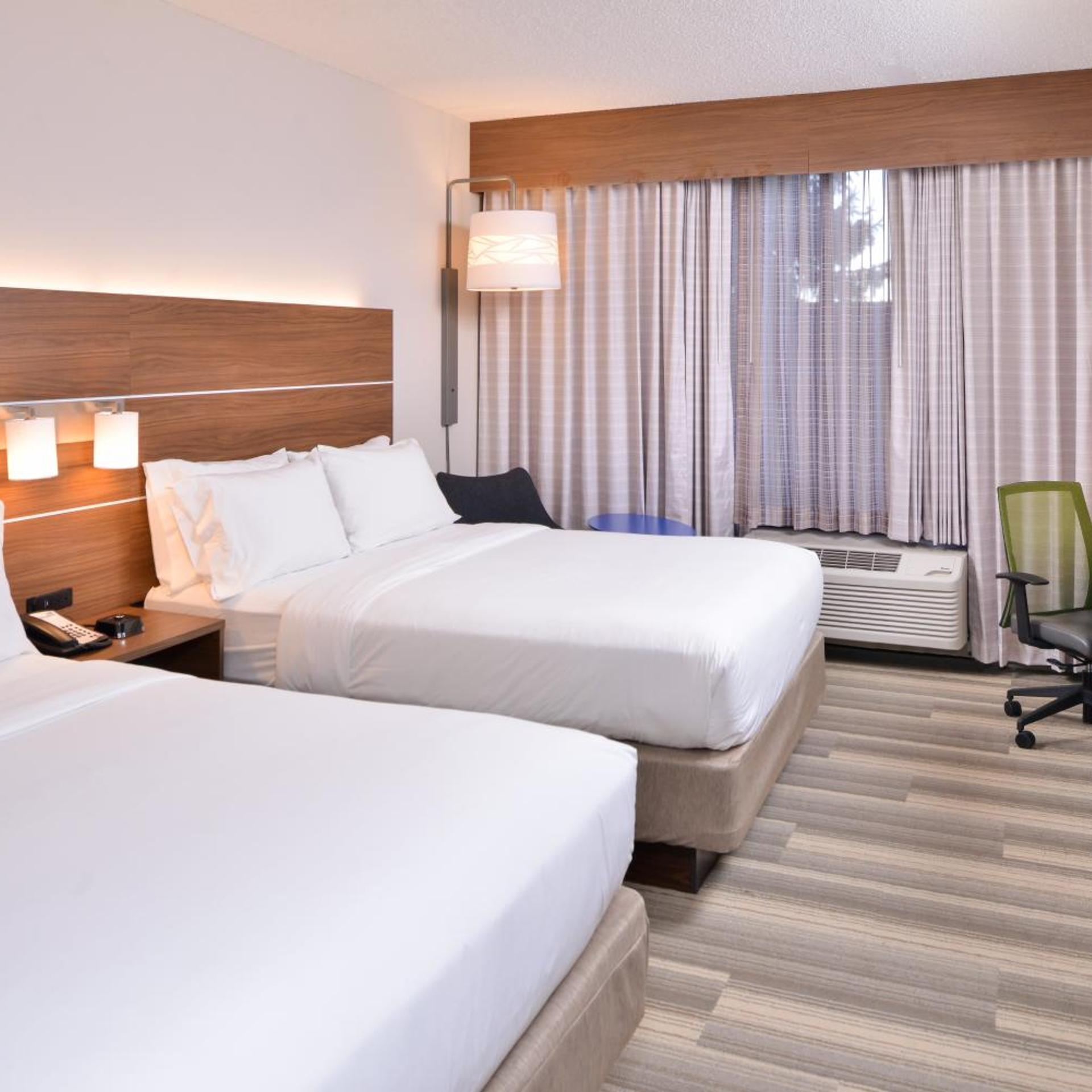 holiday inn express indianapolis dtown conv center