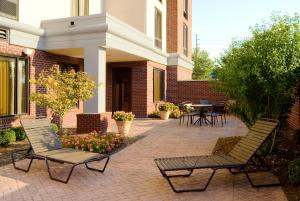 holiday inn express indianapolis dtown conv center