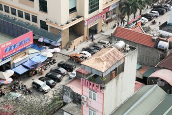 city bay palace hotel
