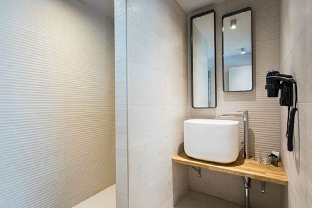 hotel louvree restaurant le 428