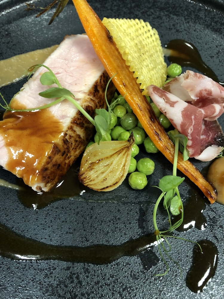 hotel louvree restaurant le 428