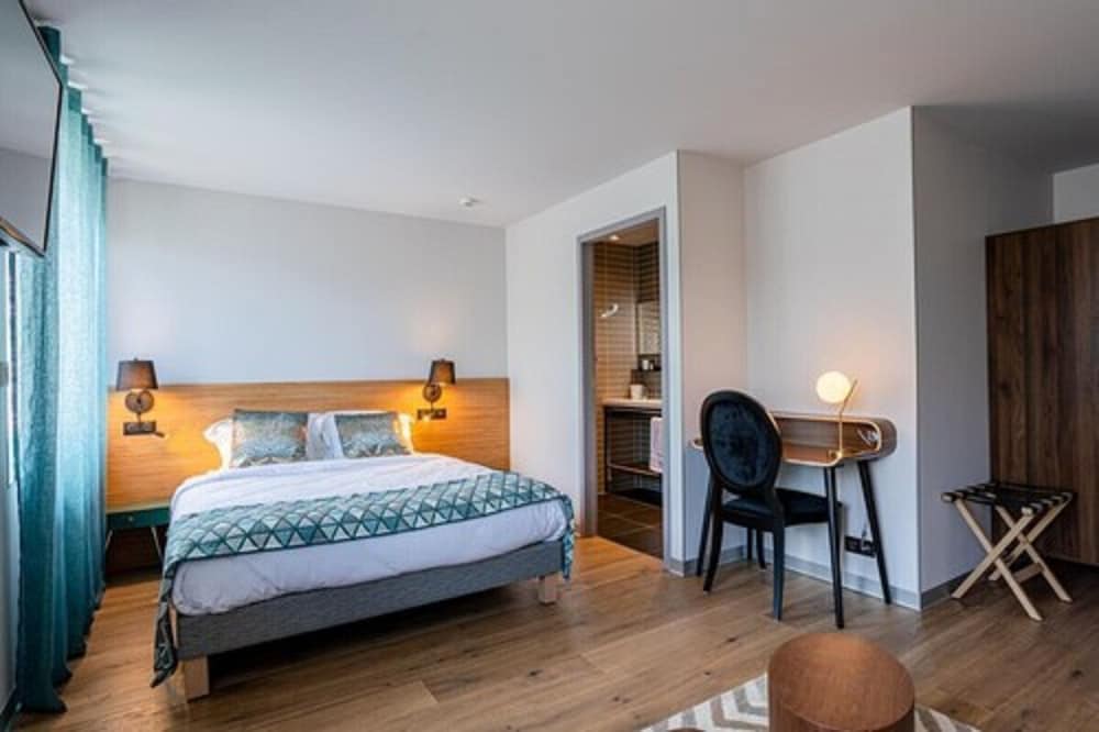 hotel louvree restaurant le 428