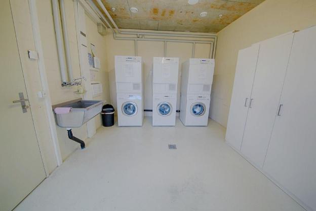 lu bourbaki i allmend hitrental apartment