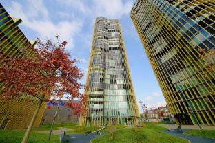 lu bourbaki i allmend hitrental apartment