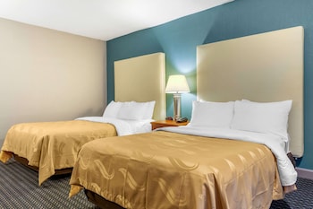 quality inn and suites apex holly springs