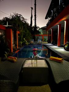 tropica gili hotel