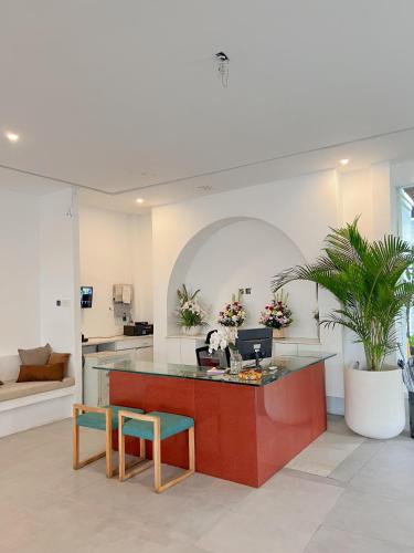 apple villa and apartment