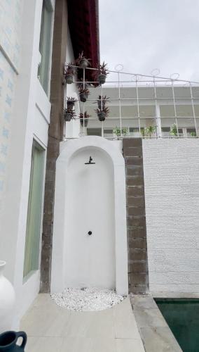 apple villa and apartment