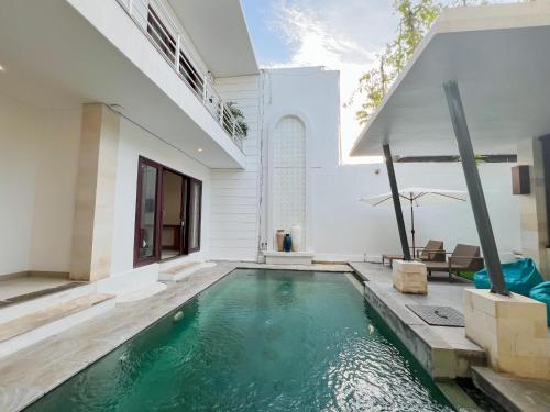 apple villa and apartment