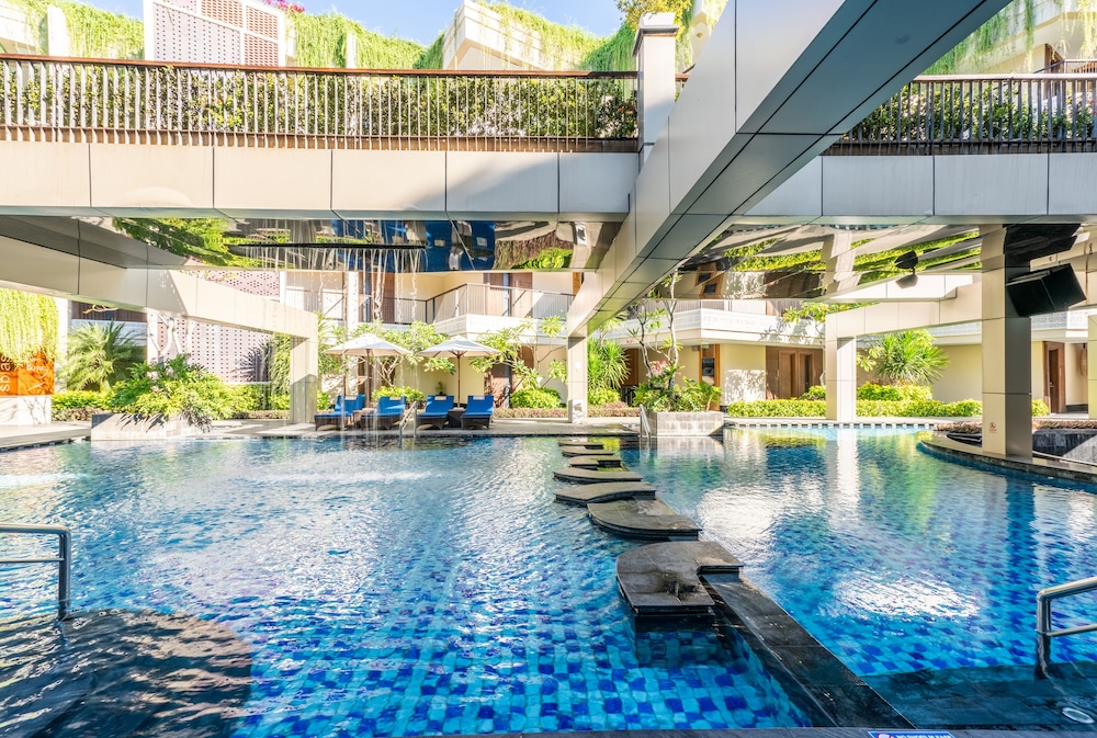 vouk hotel and suites