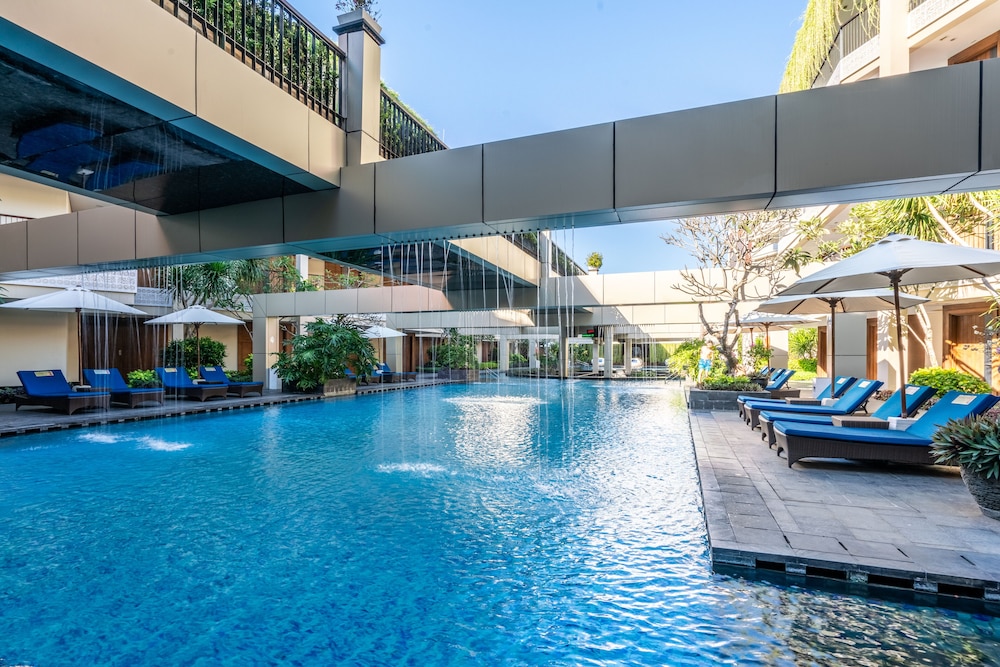 vouk hotel and suites