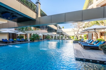 vouk hotel and suites