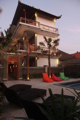 dcamel hotels lembongan