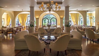 Villa Delta Suite House,,0 star