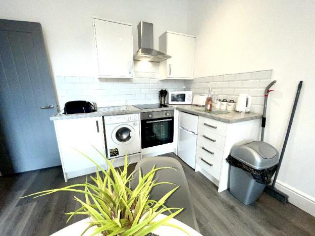 albert luxury hottub and jacuzzi apartments
