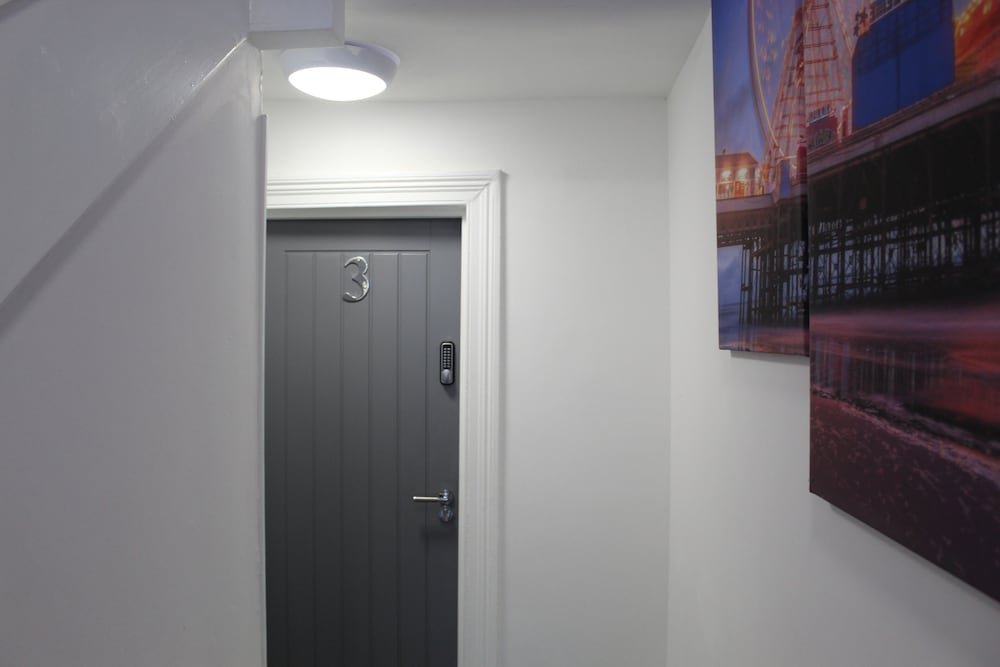 albert luxury hottub and jacuzzi apartments