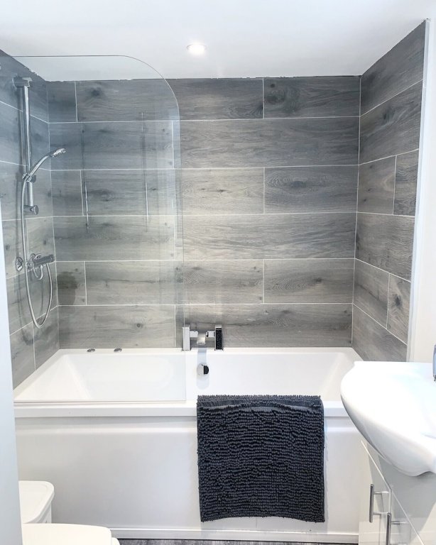 albert luxury hottub and jacuzzi apartments