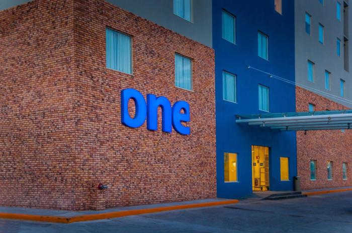 one monclova hotel