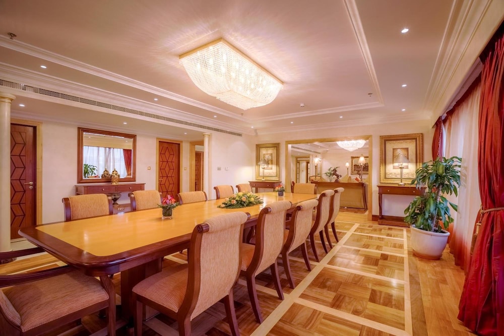 corniche hotel abu dhabi ex millennium