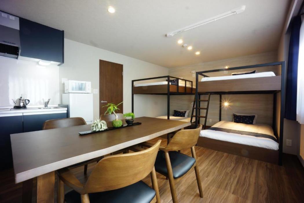 rona hotel