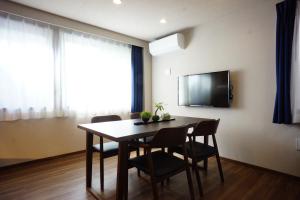 rona hotel