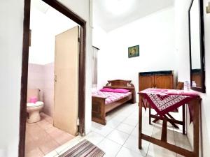 santalum hotel