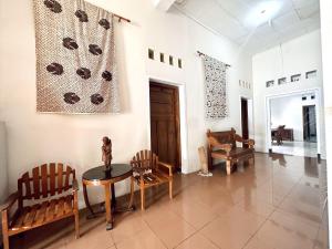 santalum hotel