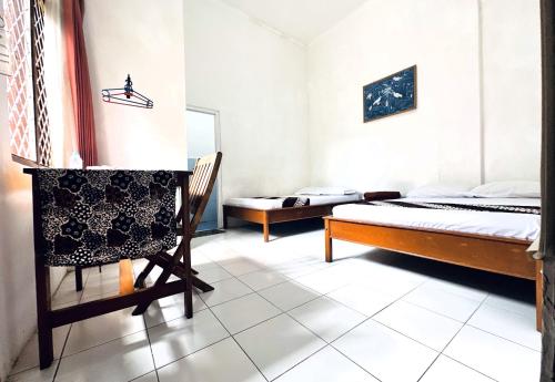 santalum hotel