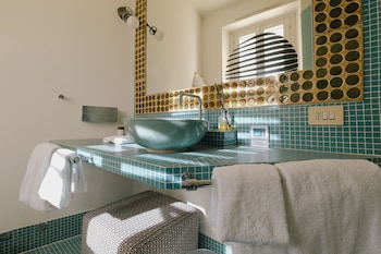 3 rooms 10 corso como