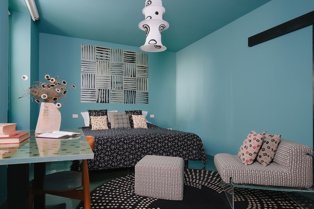 3 rooms 10 corso como