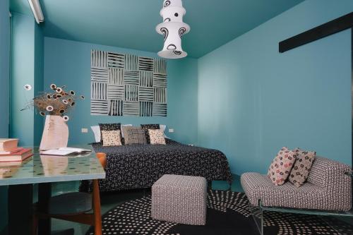 3 rooms 10 corso como