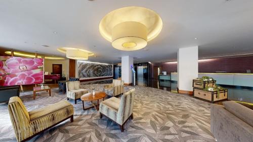 hilton london heathrow airport terminal 5