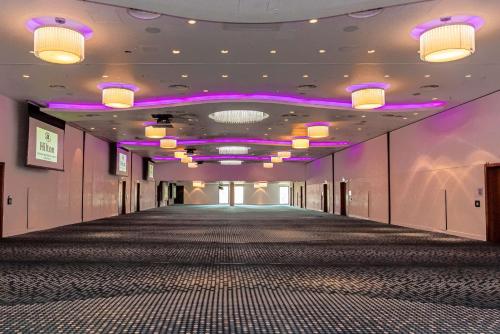 hilton london heathrow airport terminal 5