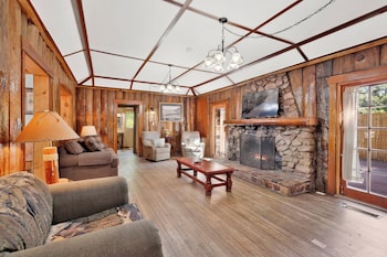 lodge house 100 by big bear vacations