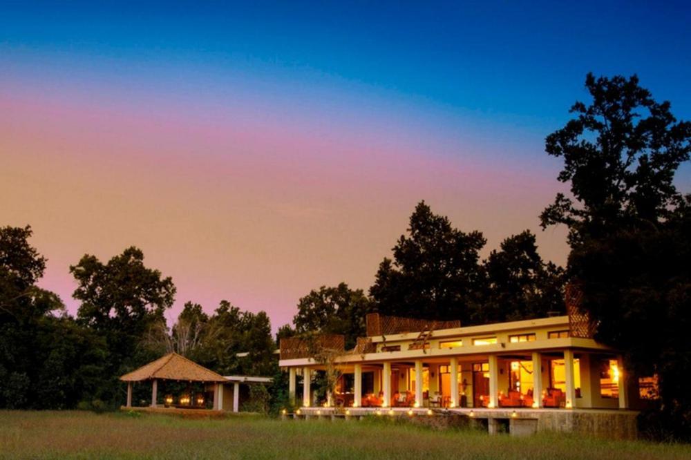 mahua kothi bandhavgarh national park