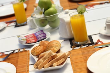 nunia boutique villas