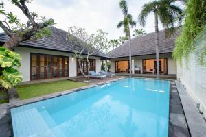 Nunia Boutique Villas,Kuta>>Bali,4 star