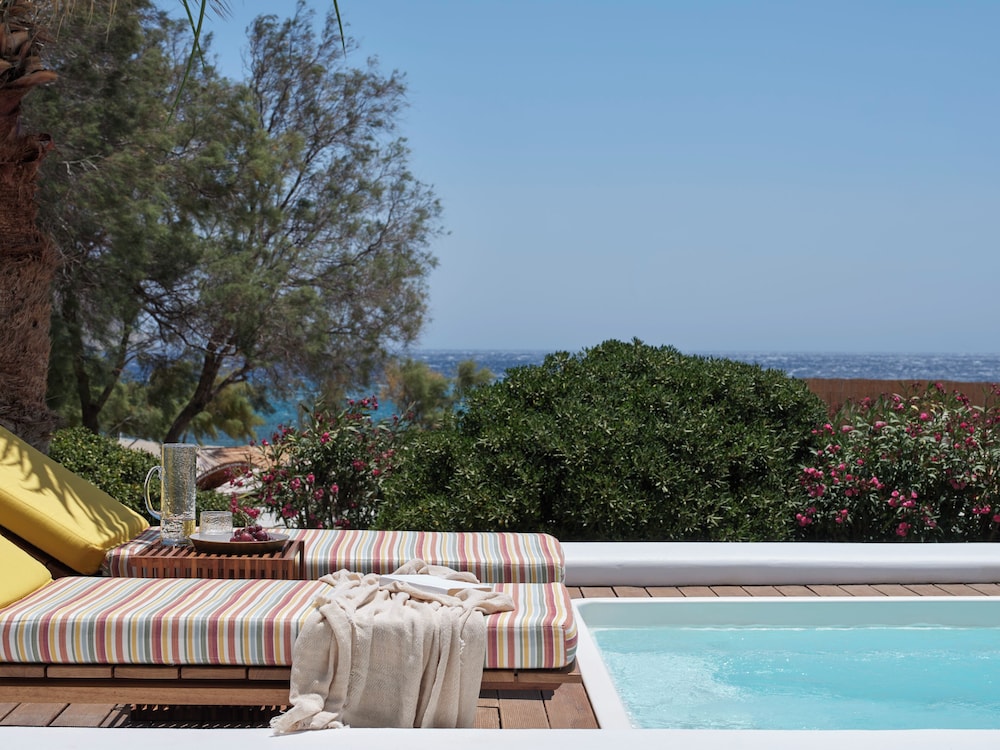 myconian sunrise relais and chateaux hotel
