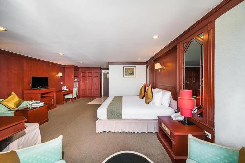 mountain beach resort