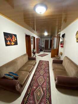 Elmas Restaurant Ve Pansiyon,,1 star