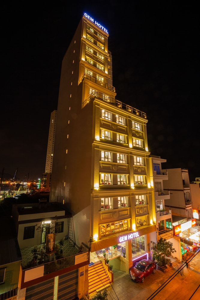 gem hotel