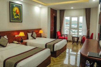 gem hotel