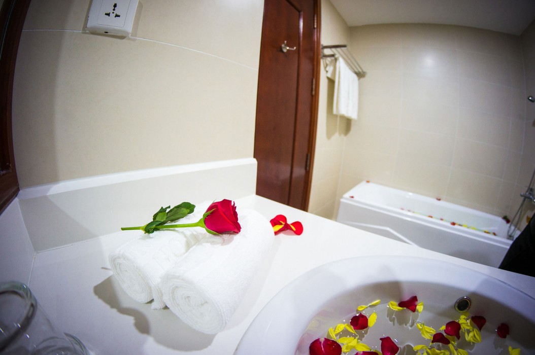 gem hotel