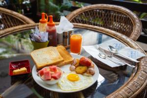 hotel crystal palace