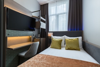 leonardo boutique museumhotel